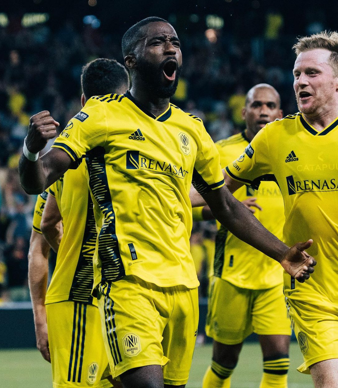 包含沙尔克提高踢球技术,实力得到提升的词条 包含沙尔克提高踢球技术,实力得到提升的词条