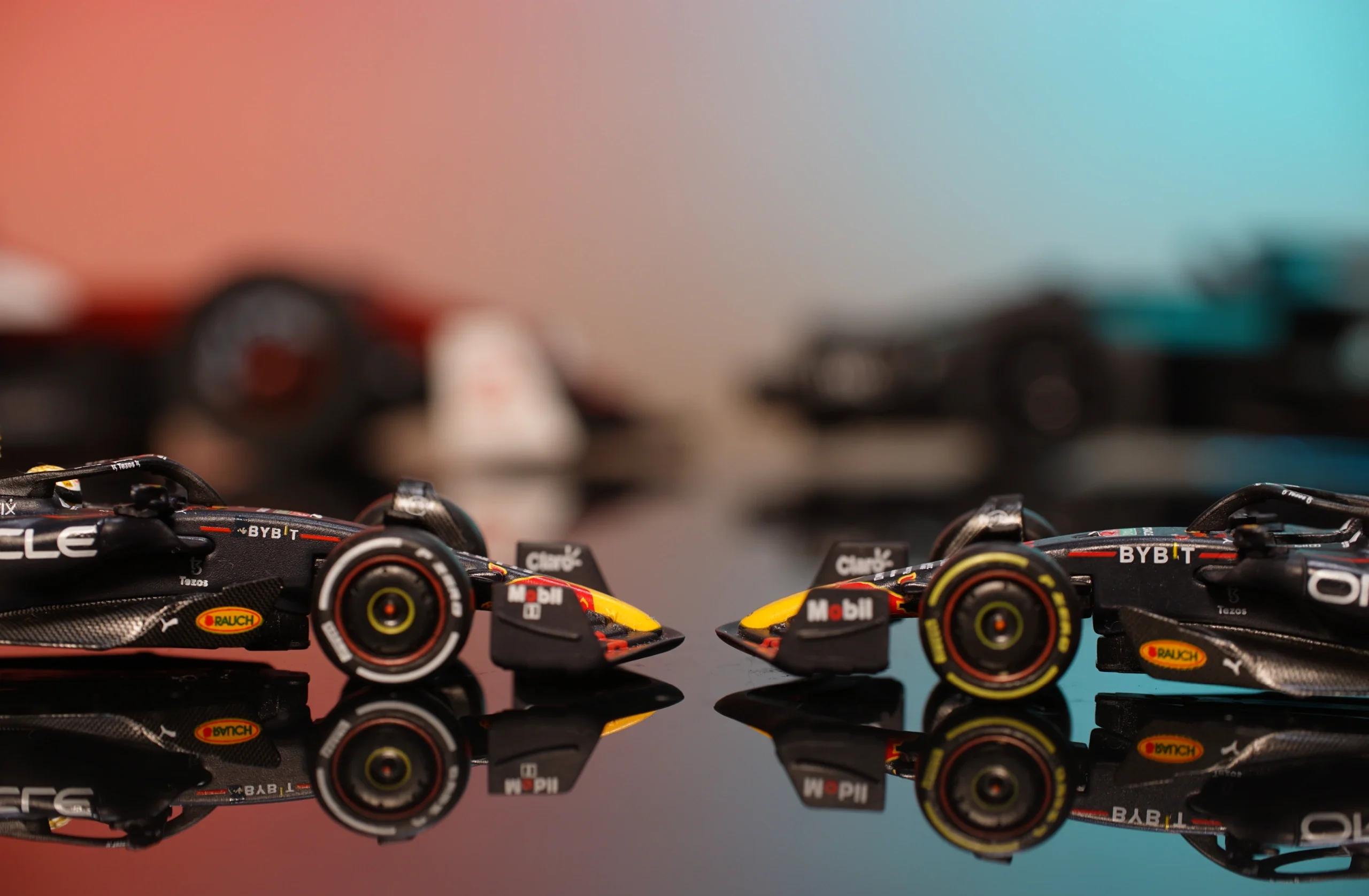 包含红牛车队碾压法拉利,佩雷兹关键制胜的词条 包含红牛车队碾压法拉利,佩雷兹关键制胜的词条