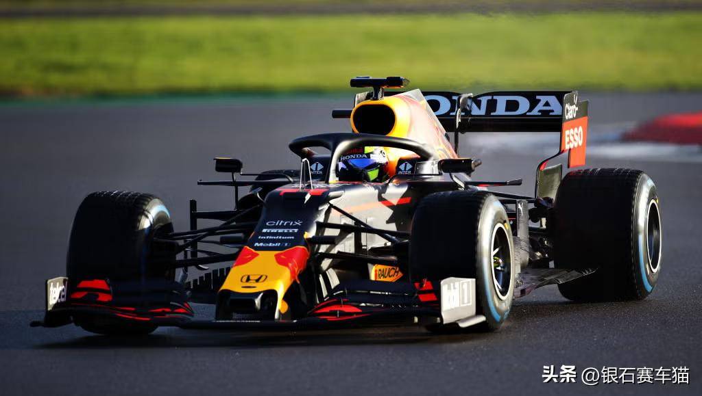 哈斯车队绝杀梅赛德斯，佩雷兹统治全场