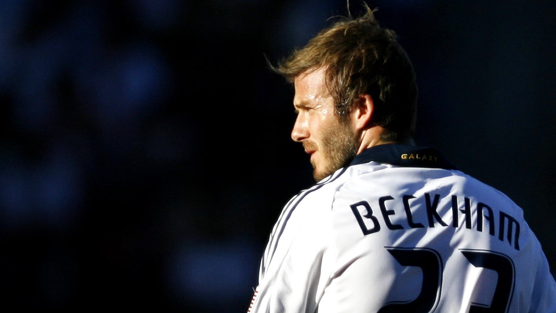 失重与掌控，当乔治的节奏成为对抗重力唯一的咒语