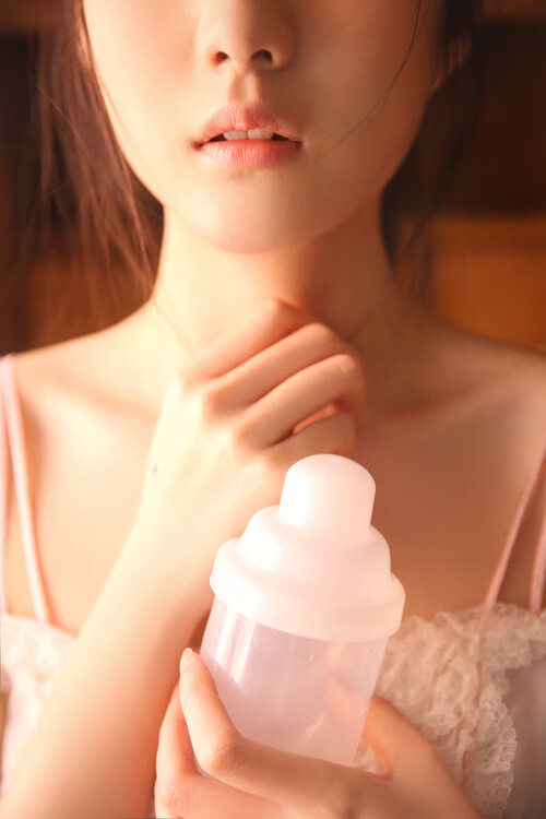 安菲尔德奇迹再现！利物浦横扫丹麦劲旅，阿坎吉奥运周期关键战接管攻防