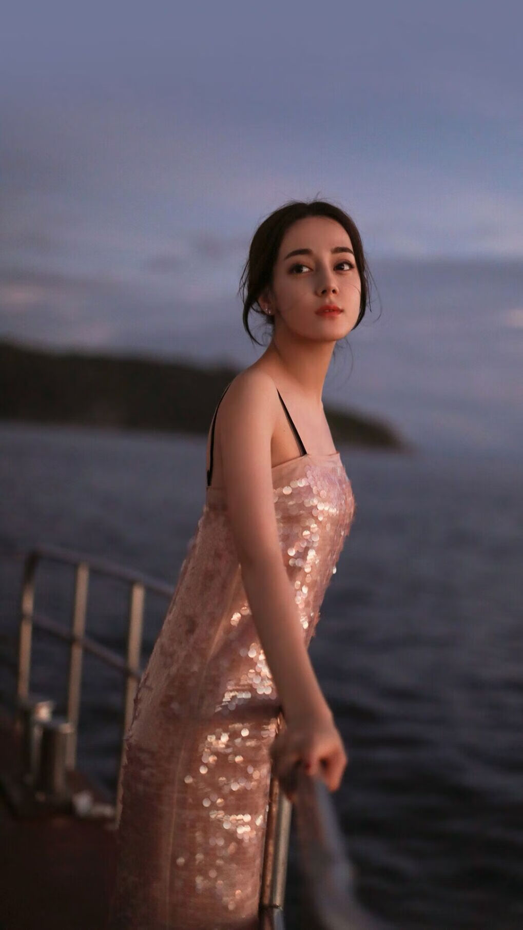 数据之外，当伦纳德在休斯顿的夜晚选择成为一堵移动的墙