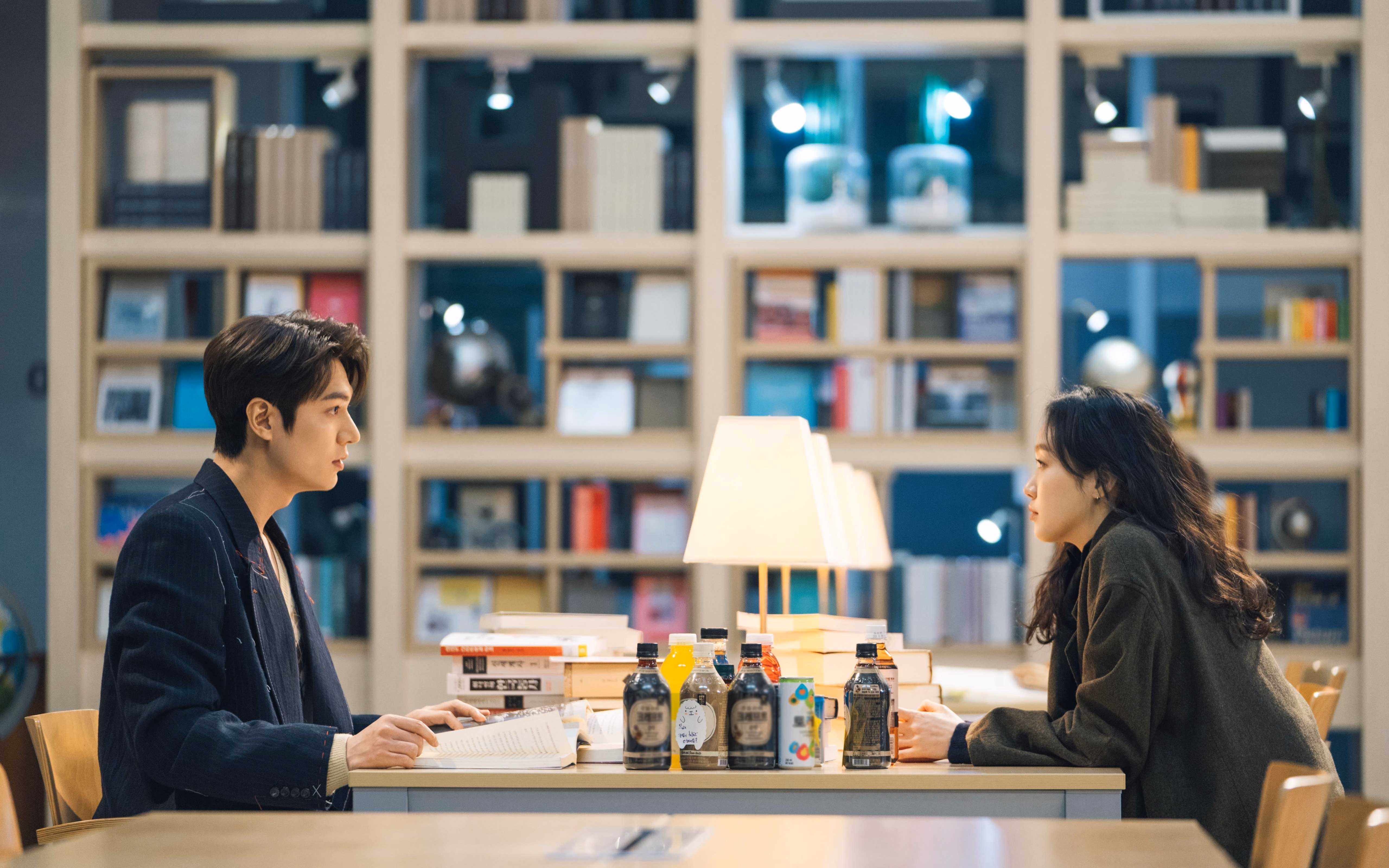 法兰西的闪电与默西塞德的城墙，绿茵之上，唯有一刻定乾坤